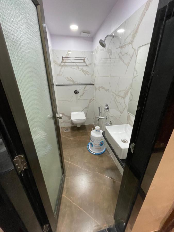 Hotel Vardhan سيلفاسا المظهر الخارجي الصورة